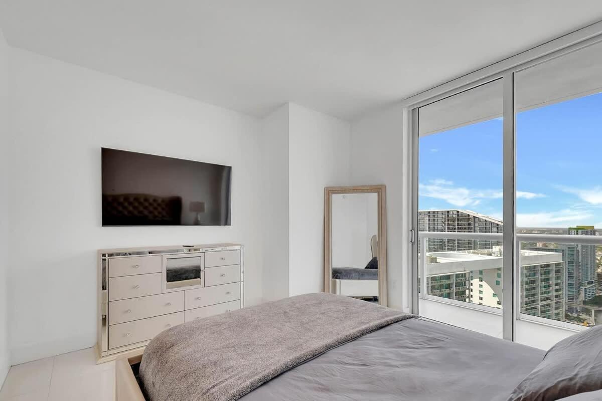 Penthouse 2br Icon Whotel Brickell Apartment